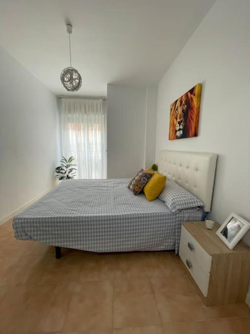 Apartamento Centro De Aguilas. Bagian luar foto