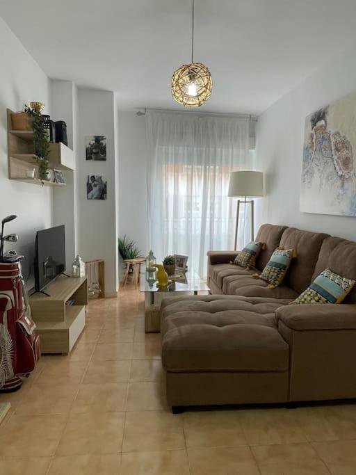 Apartamento Centro De Aguilas. Bagian luar foto